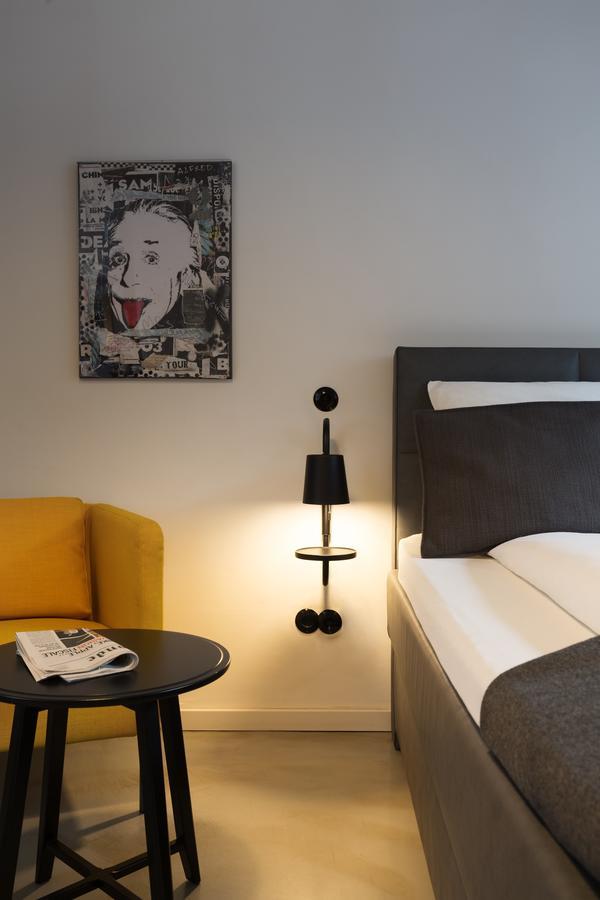 Square Rooms 8 Dusseldorf Exterior photo